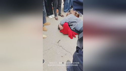 迷路小孩逼出了警察叔叔的夹子音